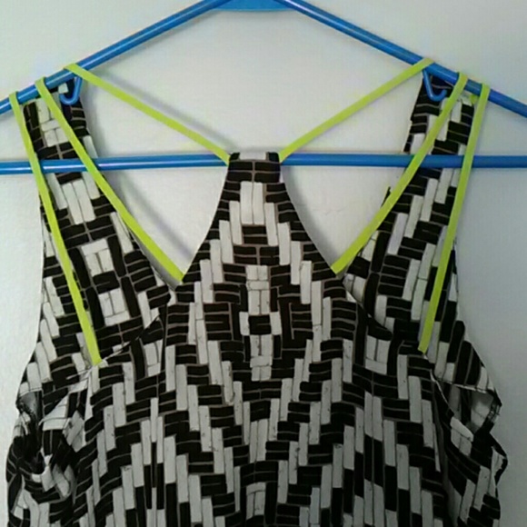 The Limited southwest print tank top - Picture 5 of 7